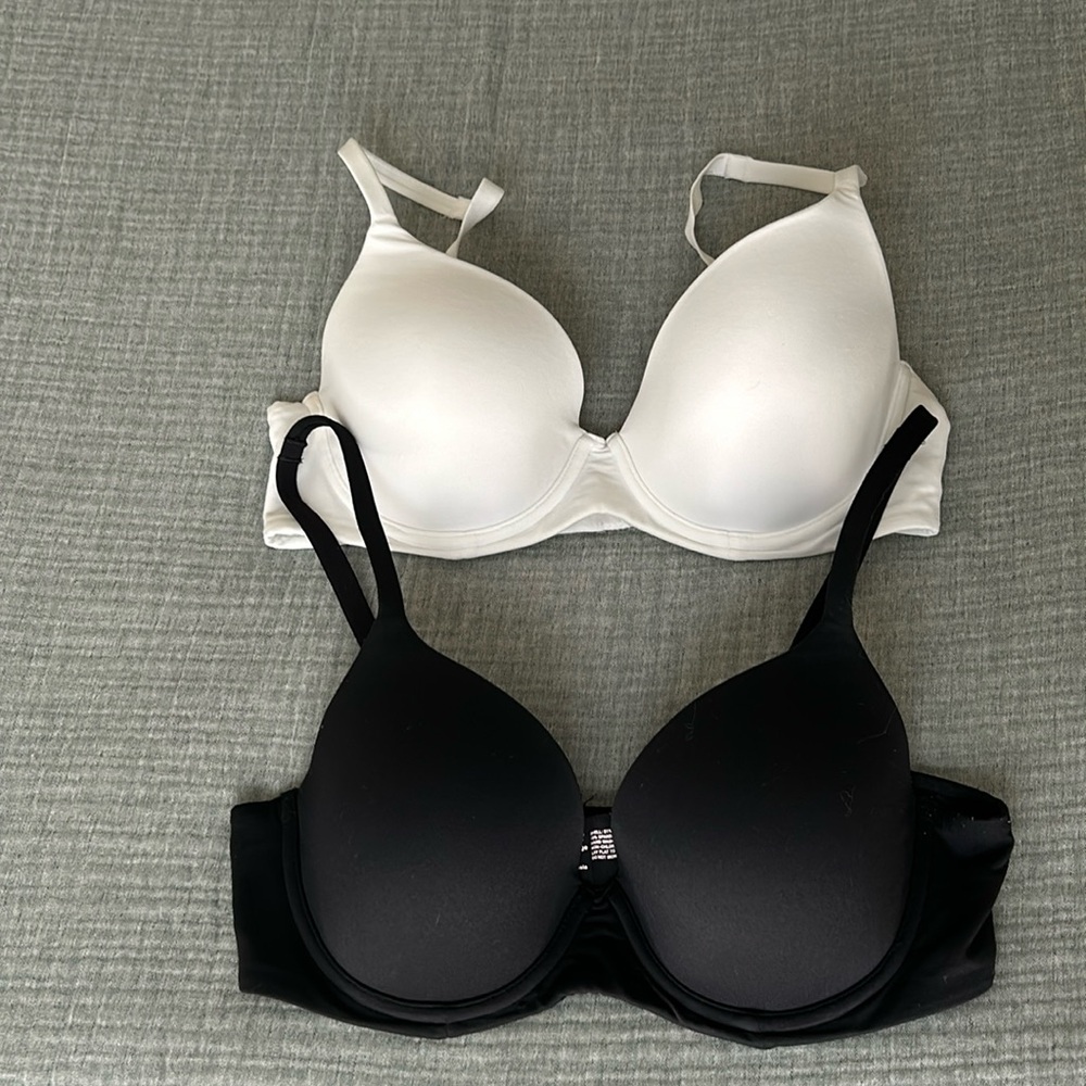 Two Soma Embraceable Perfect Coverage Bras - 34C